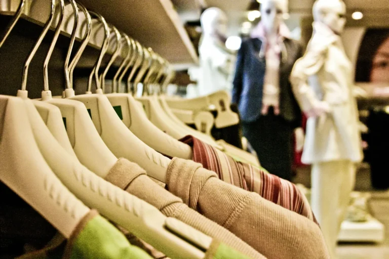 Fashion Websites: Delivery Costs And How To Earn While You Shop Fashion Websites: Delivery Costs And How To Earn While You Shop