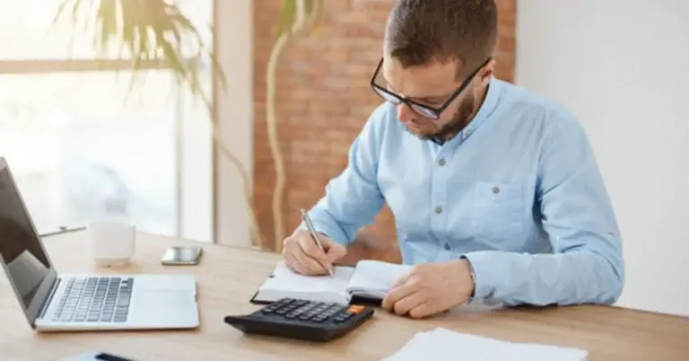 The 50/30/20 Rule In The Uae: Why It Needs Adjusting The 50/30/20 Rule In The Uae: Why It Needs Adjusting